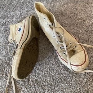 HIGH TOP CONVERSE